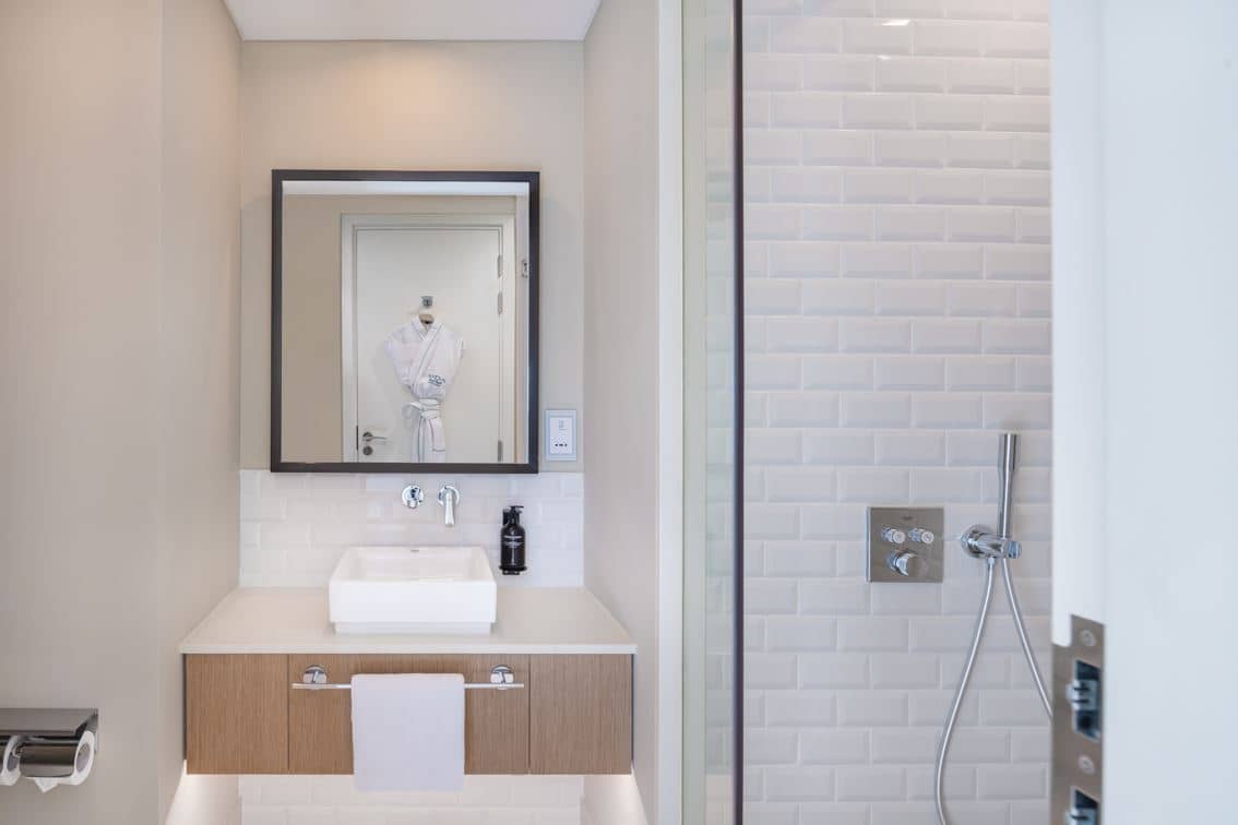 rooms-deluxe-two-bedroom-apartment
