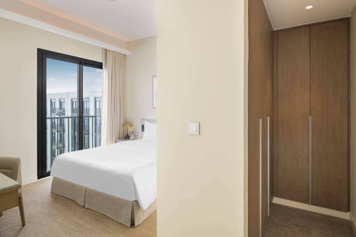rooms-deluxe-three-bedroom-apartment