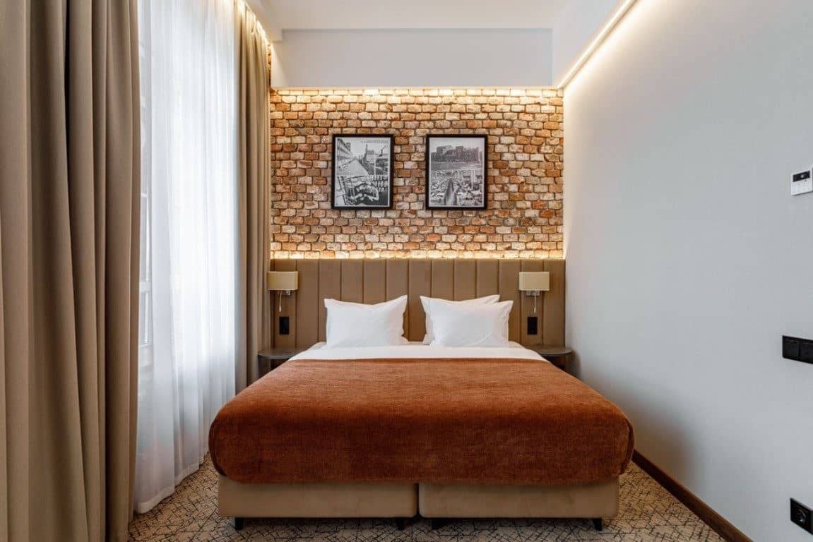 rooms-apartments