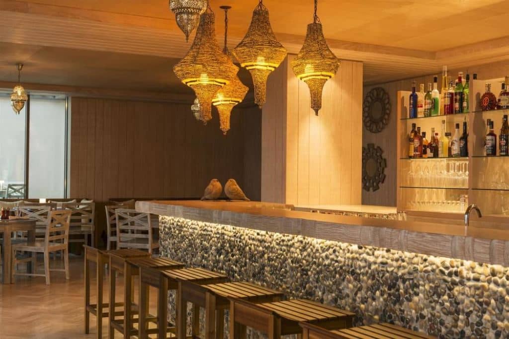 bars-bab-al-bahr