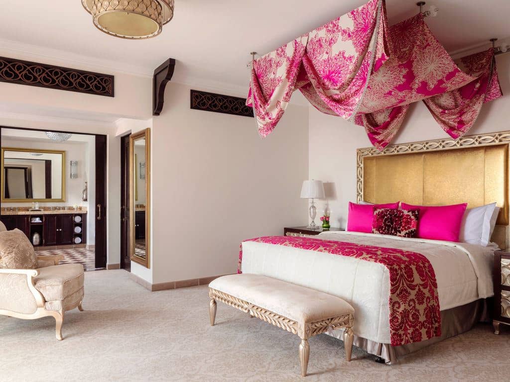 rooms-prince-suite