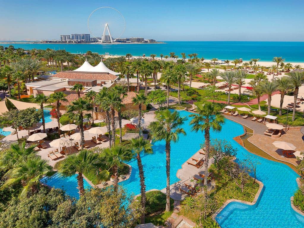 pools-outdoor-pool
