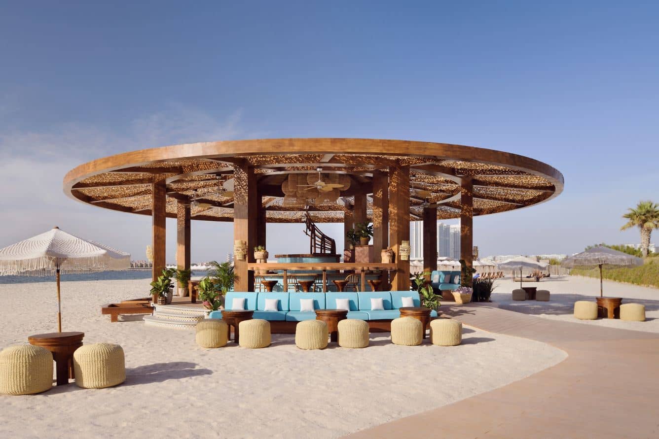 bars-cana-beach-bar
