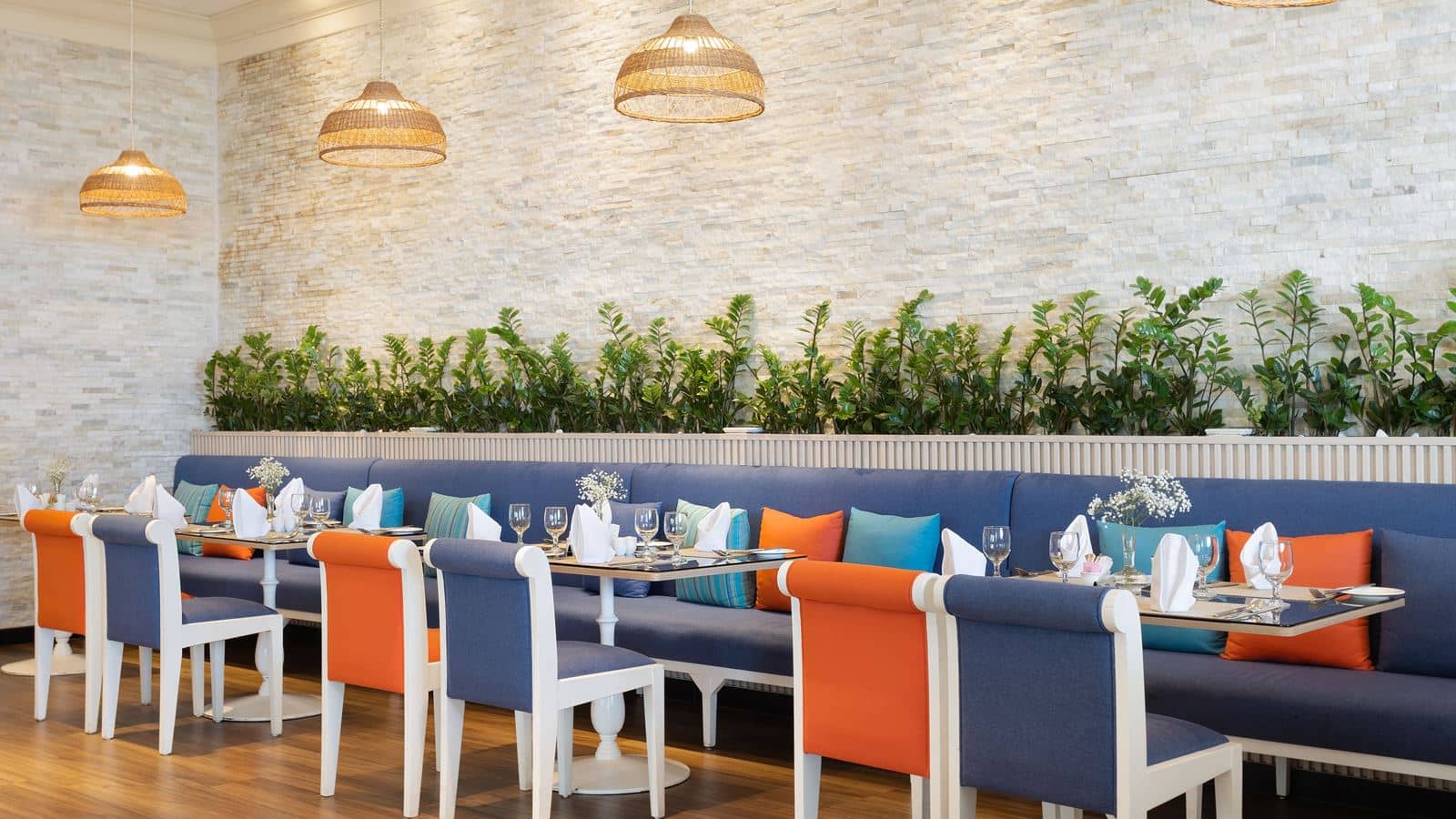 restaurants-cafe-naseem