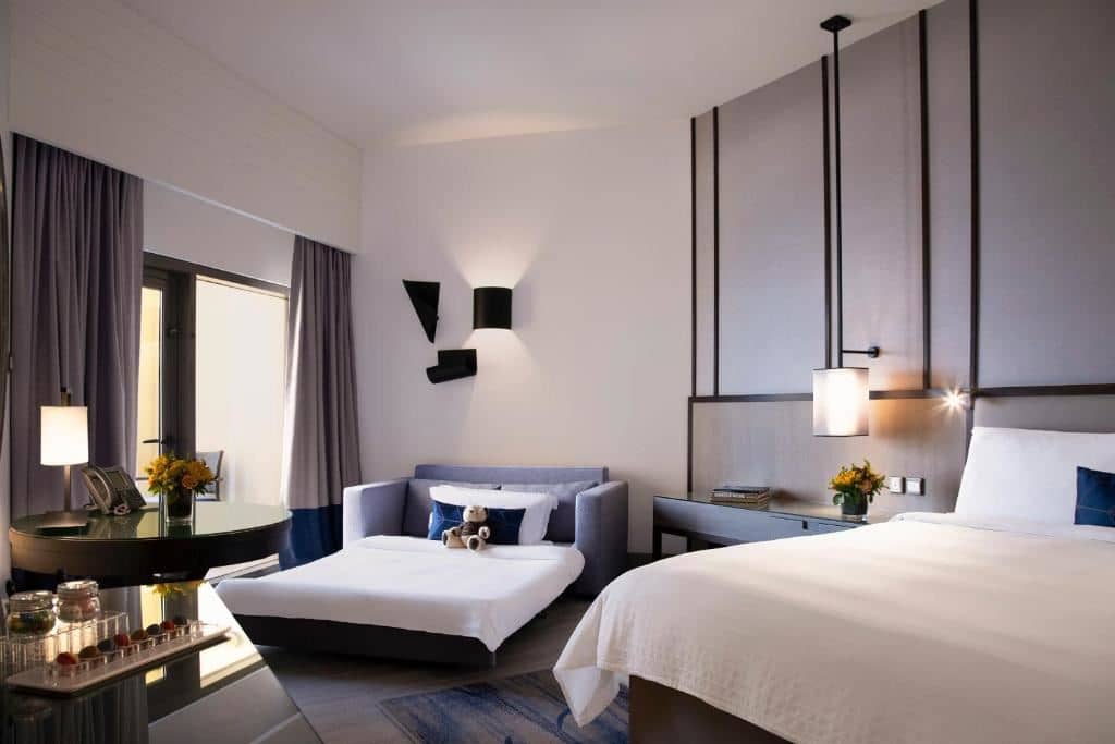 rooms-sea-view-family-interconnecting-room-with-balcony