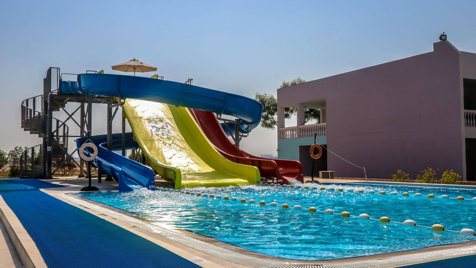 pools-outdoor-pool