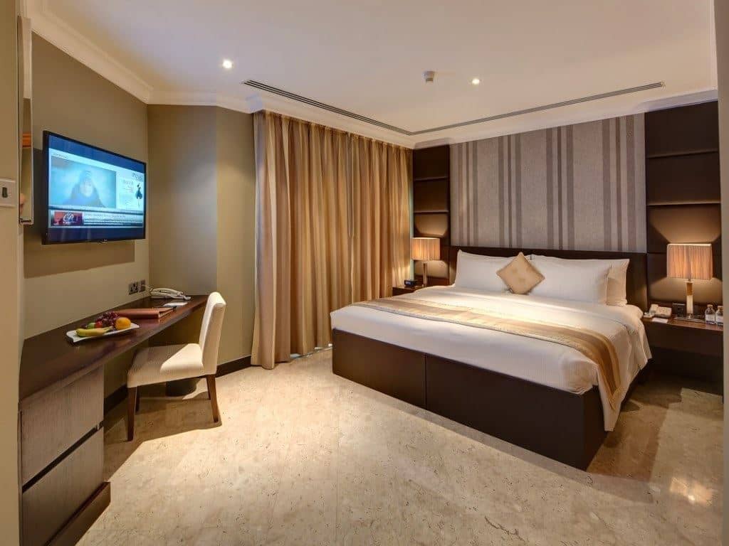 rooms-standard-room