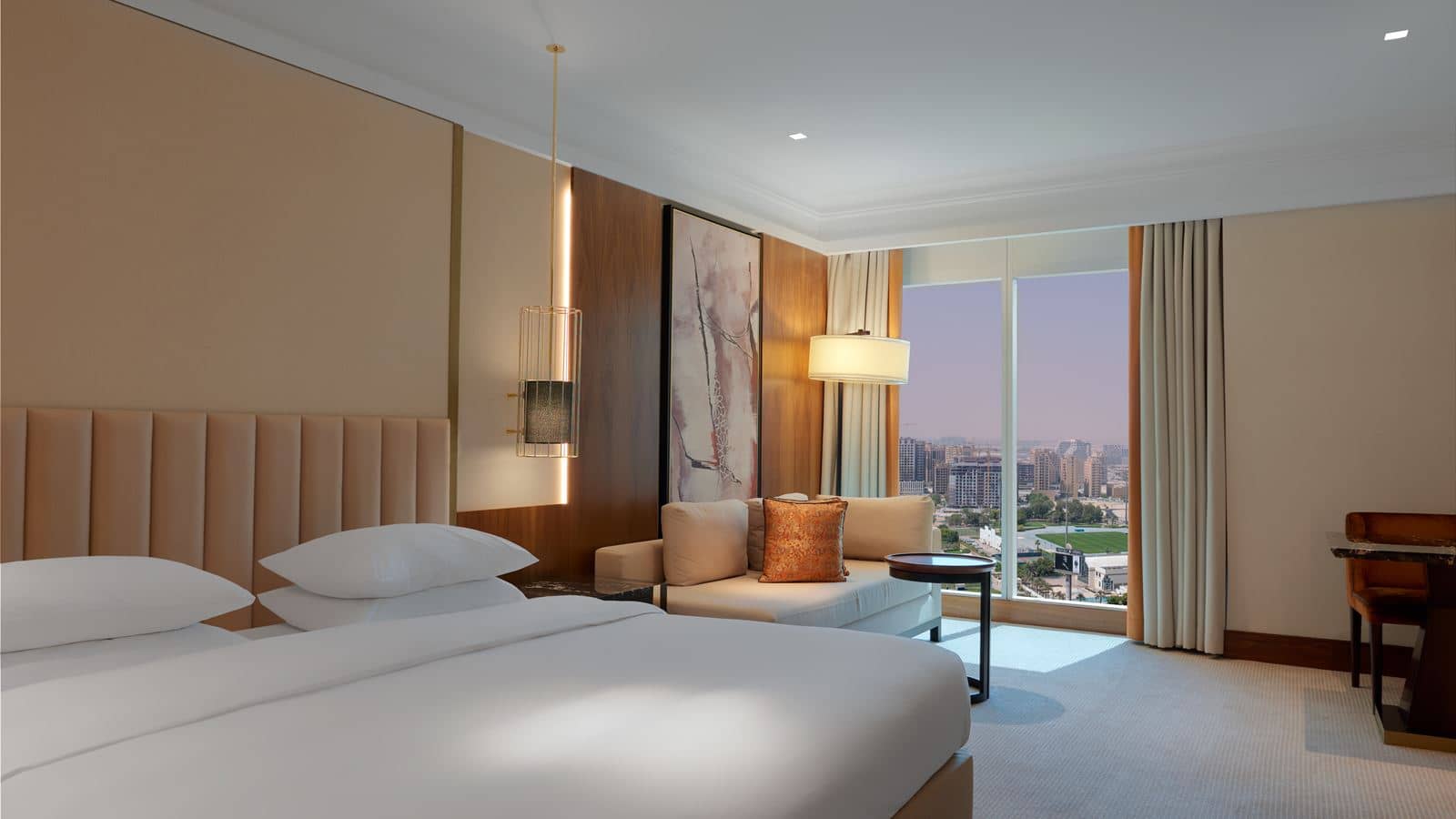 rooms-downtown-view-room-with-unlimited-waterpark-access