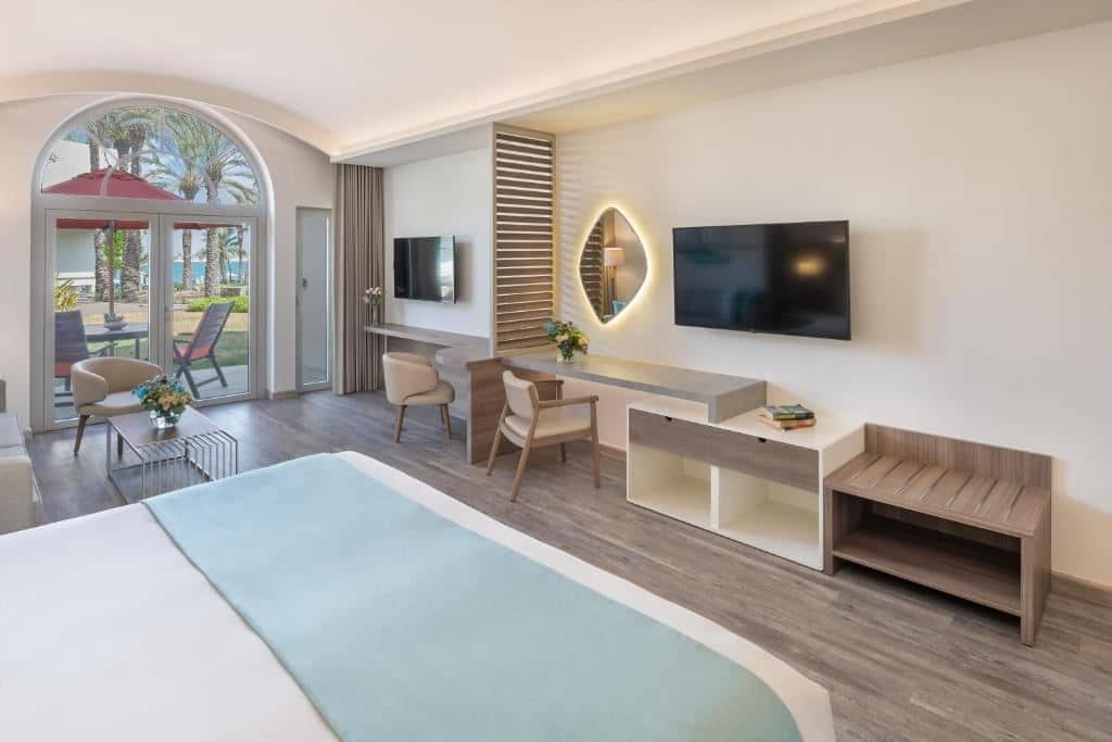 rooms-premium-garden-terrace-junior-suite