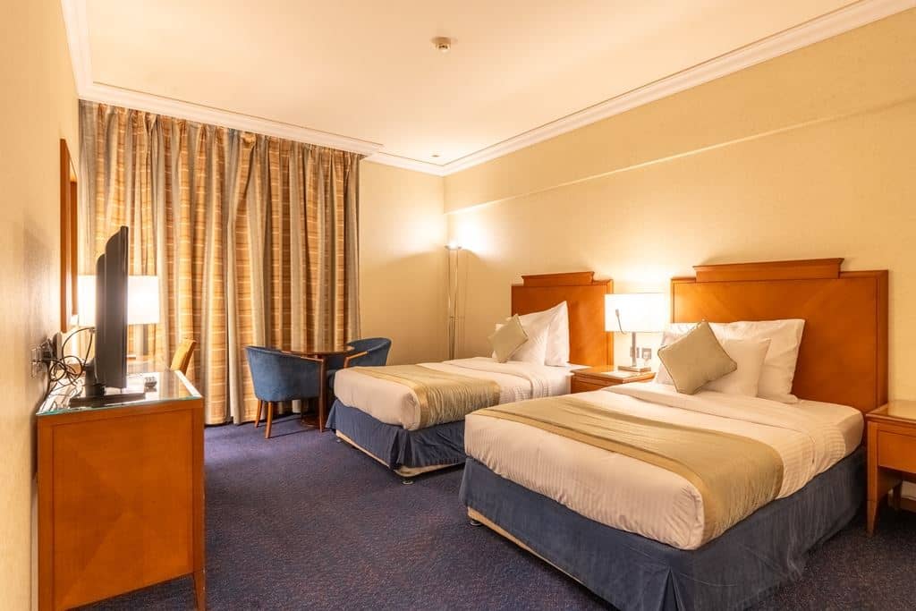 rooms-standard-room