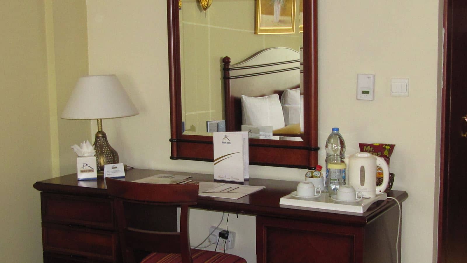 rooms-standard-room