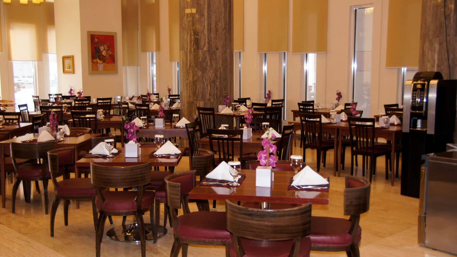 restaurants-main-restaurant