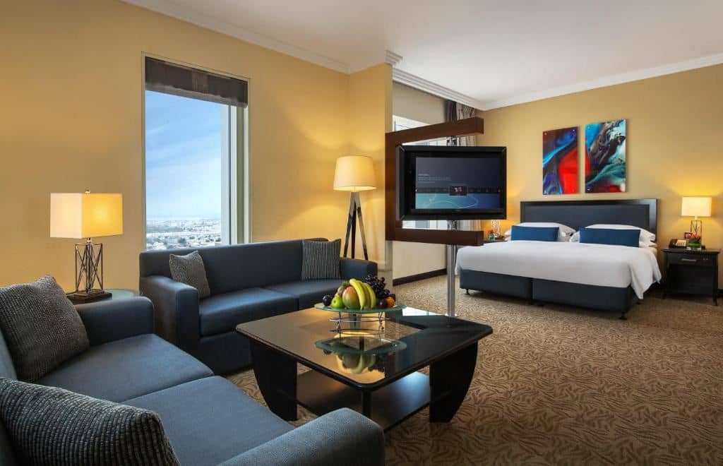 rooms-family-room