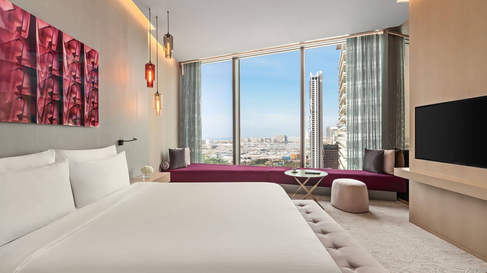 rooms-deluxe-room