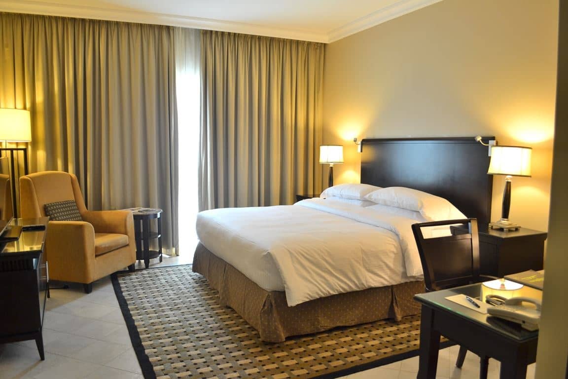 rooms-classic-room