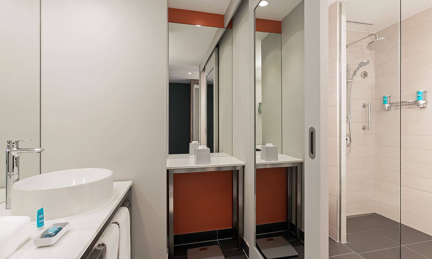rooms-aloft-room-king