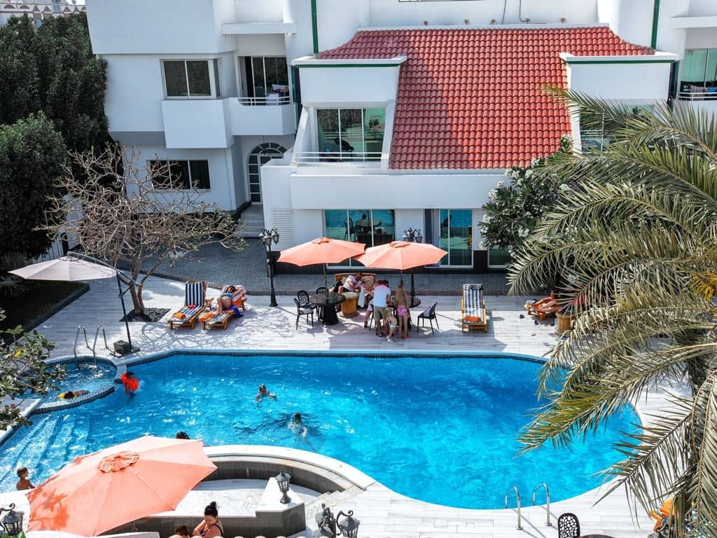 pools-outdoor-pool