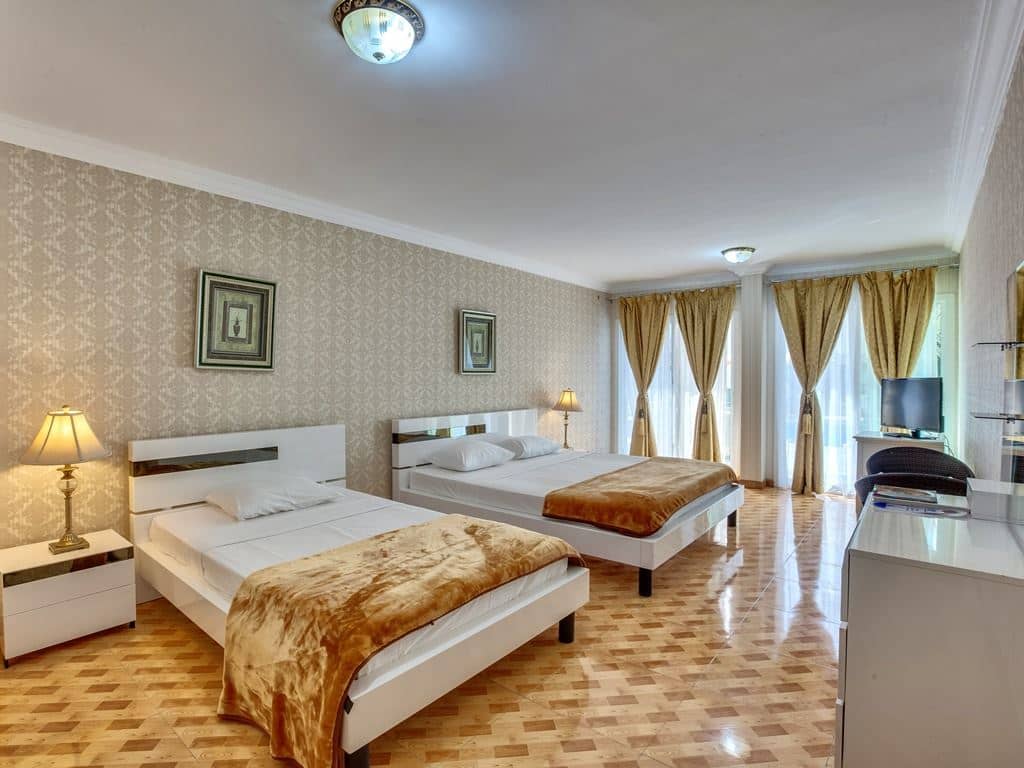 rooms-standard-room