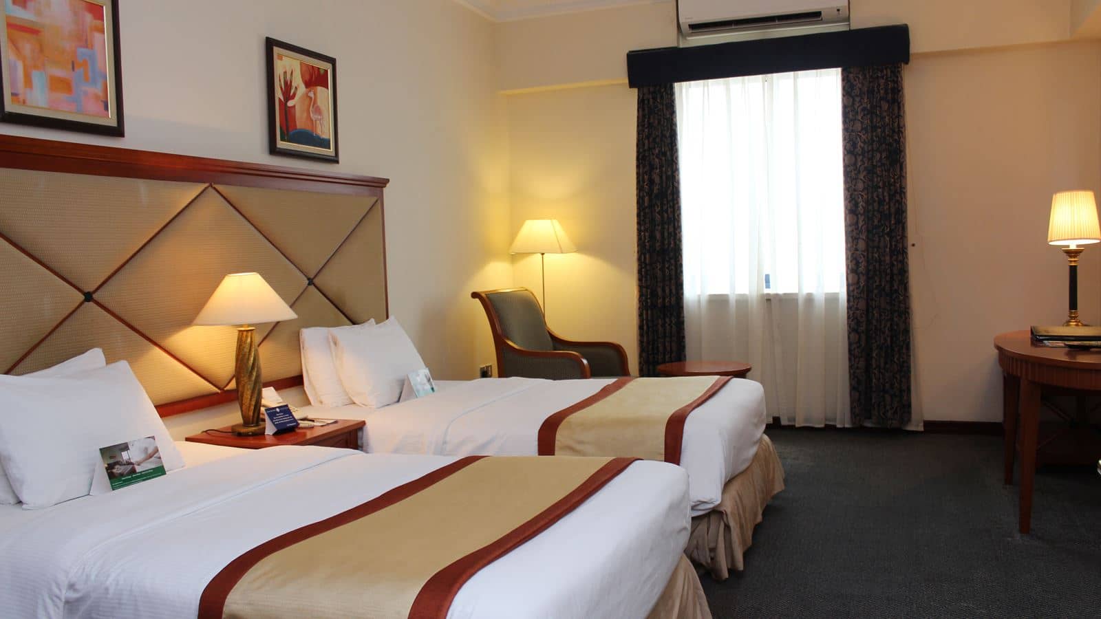 rooms-standard-room
