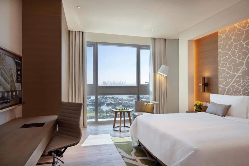 rooms-creek-view-room