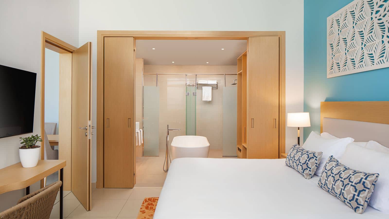 rooms-mirage-two-bedrooms-suite-panoramic-sea-view