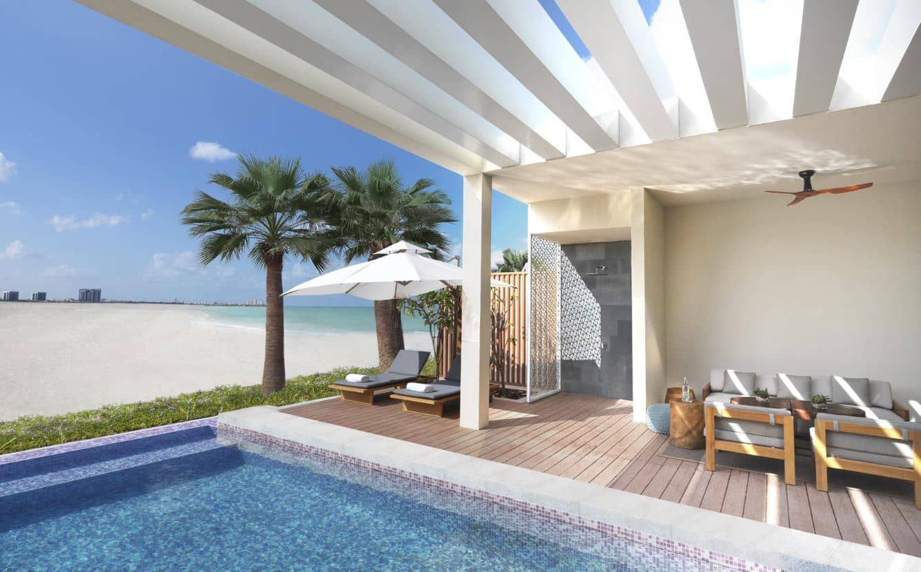 rooms-beachfront-private-pool-club-villa