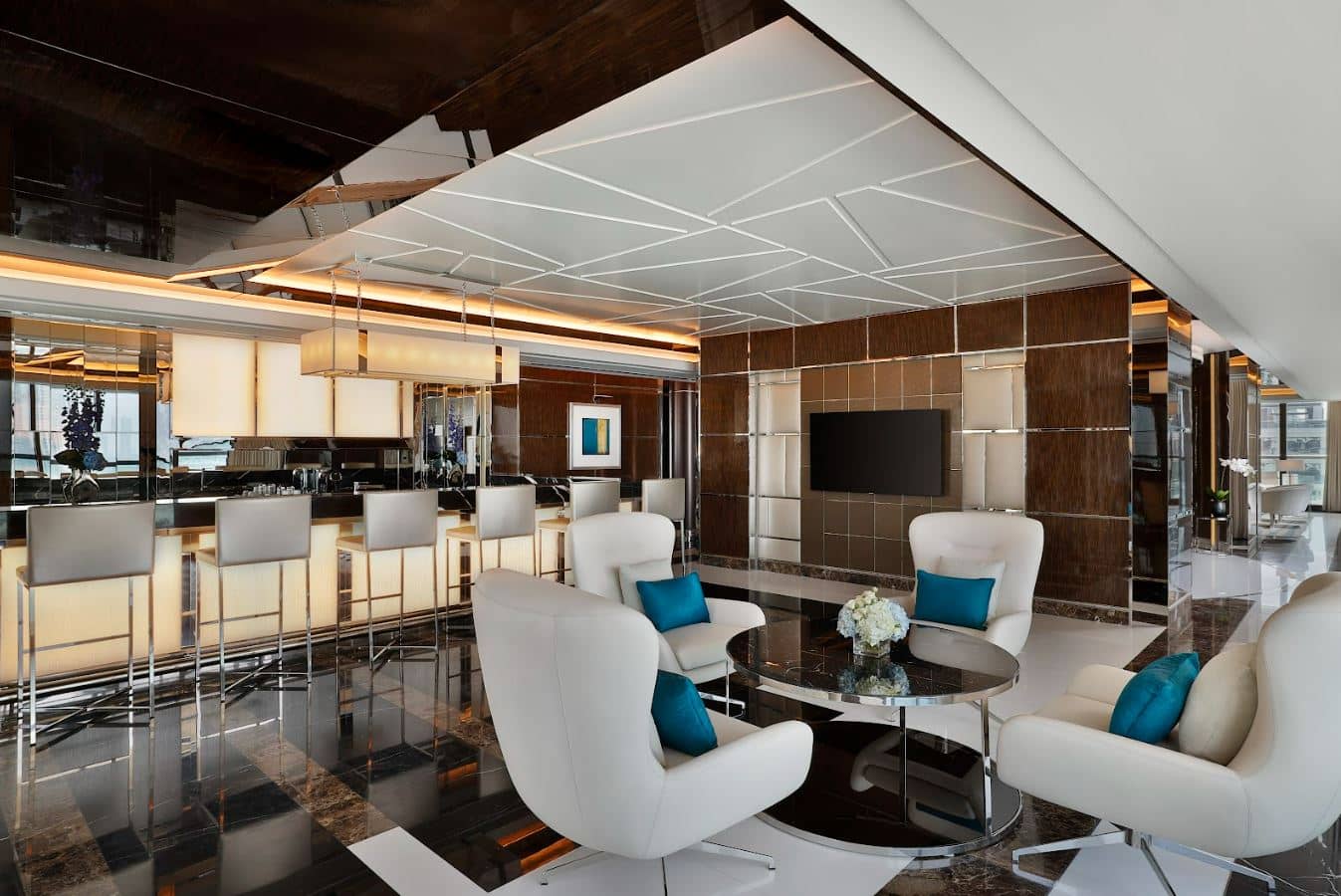 rooms-royal-suite-with-sea-view