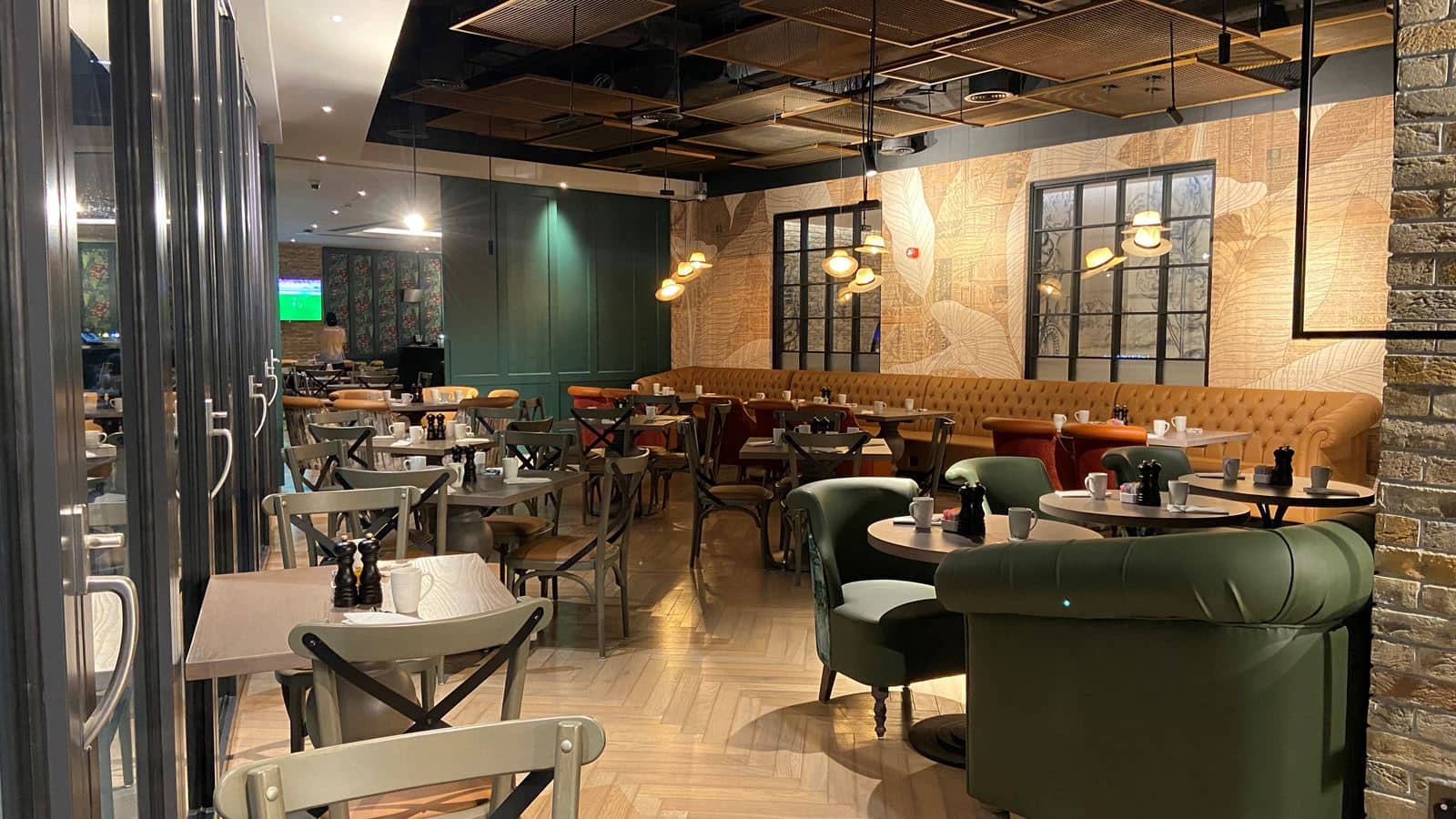 restaurants-mr-toads-pub--kitchen