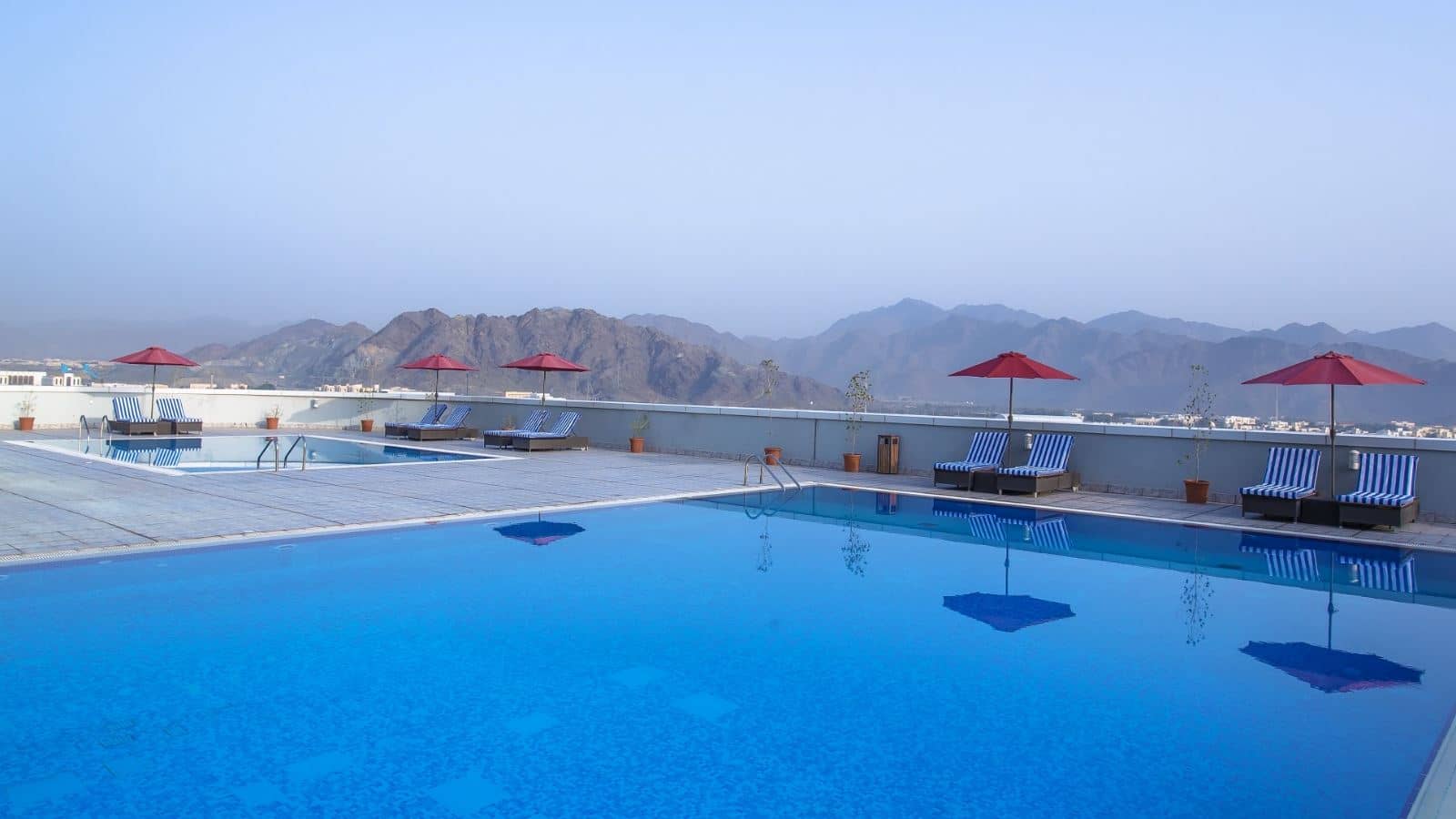 pools-outdoor-pool