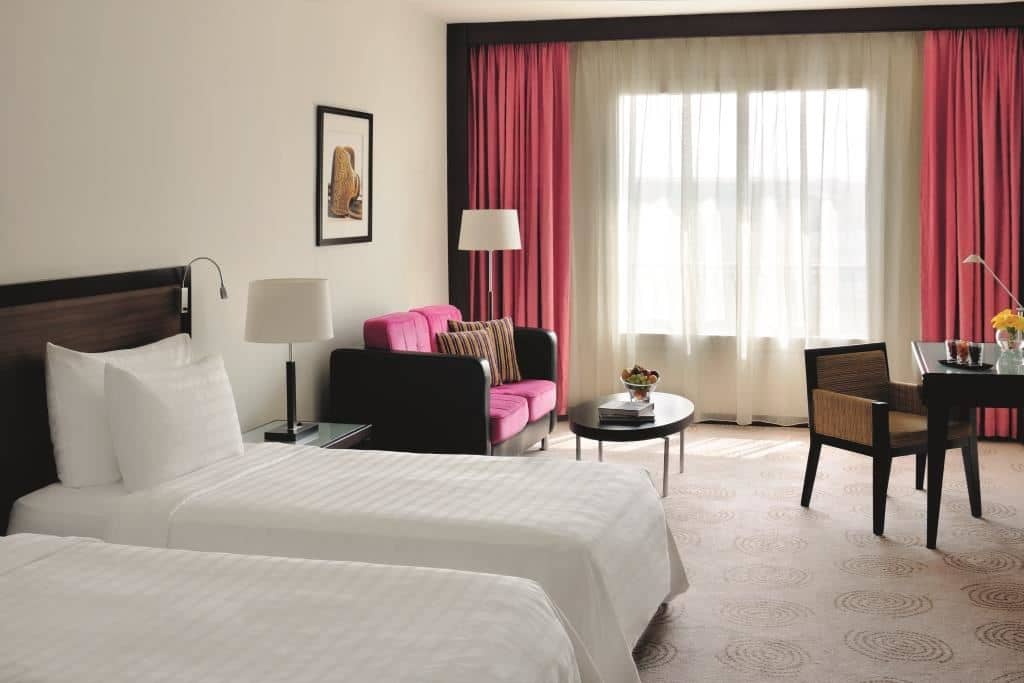 rooms-superior-room