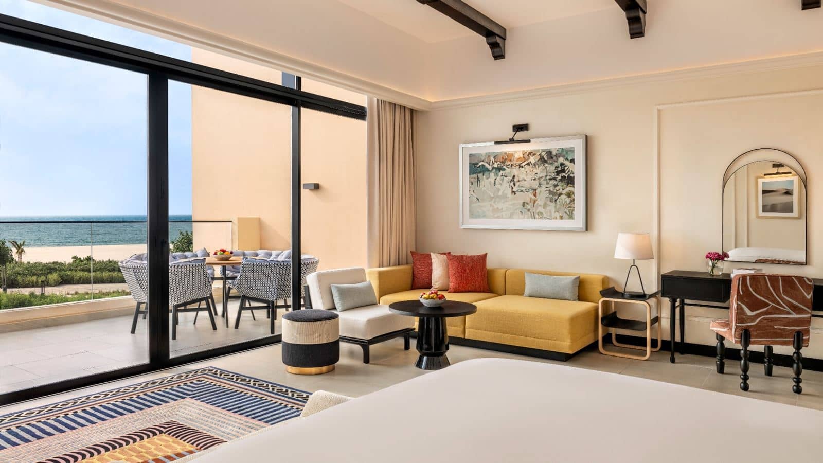 rooms-magnifique-one-bedroom-suite-beachfront