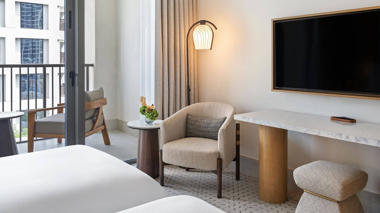 rooms-deluxe-room-twin