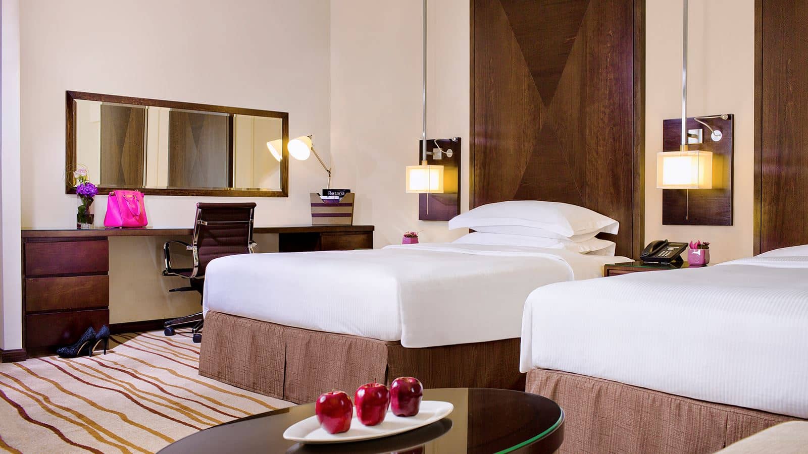 rooms-family-connecting-room