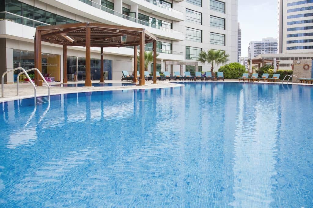 pools-outdoor-pool