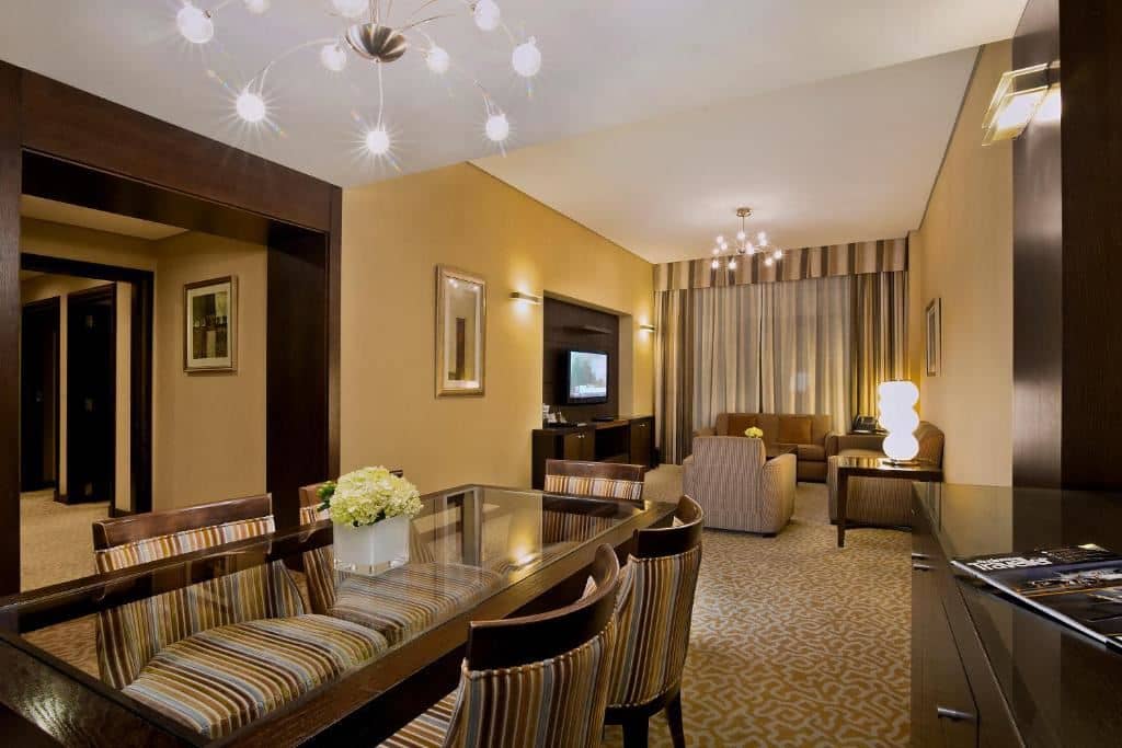 rooms-three-bedroom