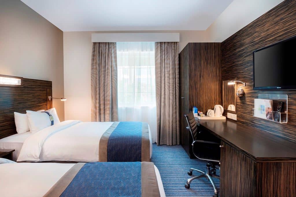 rooms-standard-room