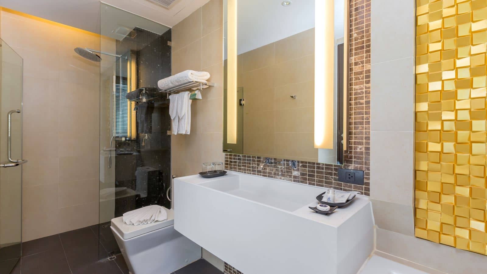 rooms-executive-suite
