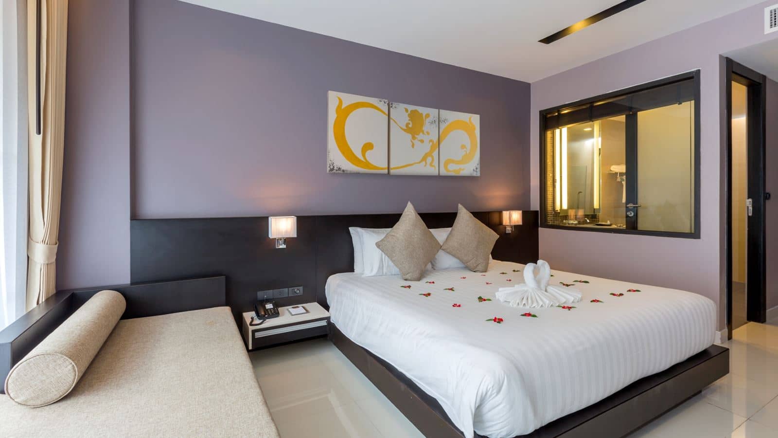 rooms-deluxe-pool-access