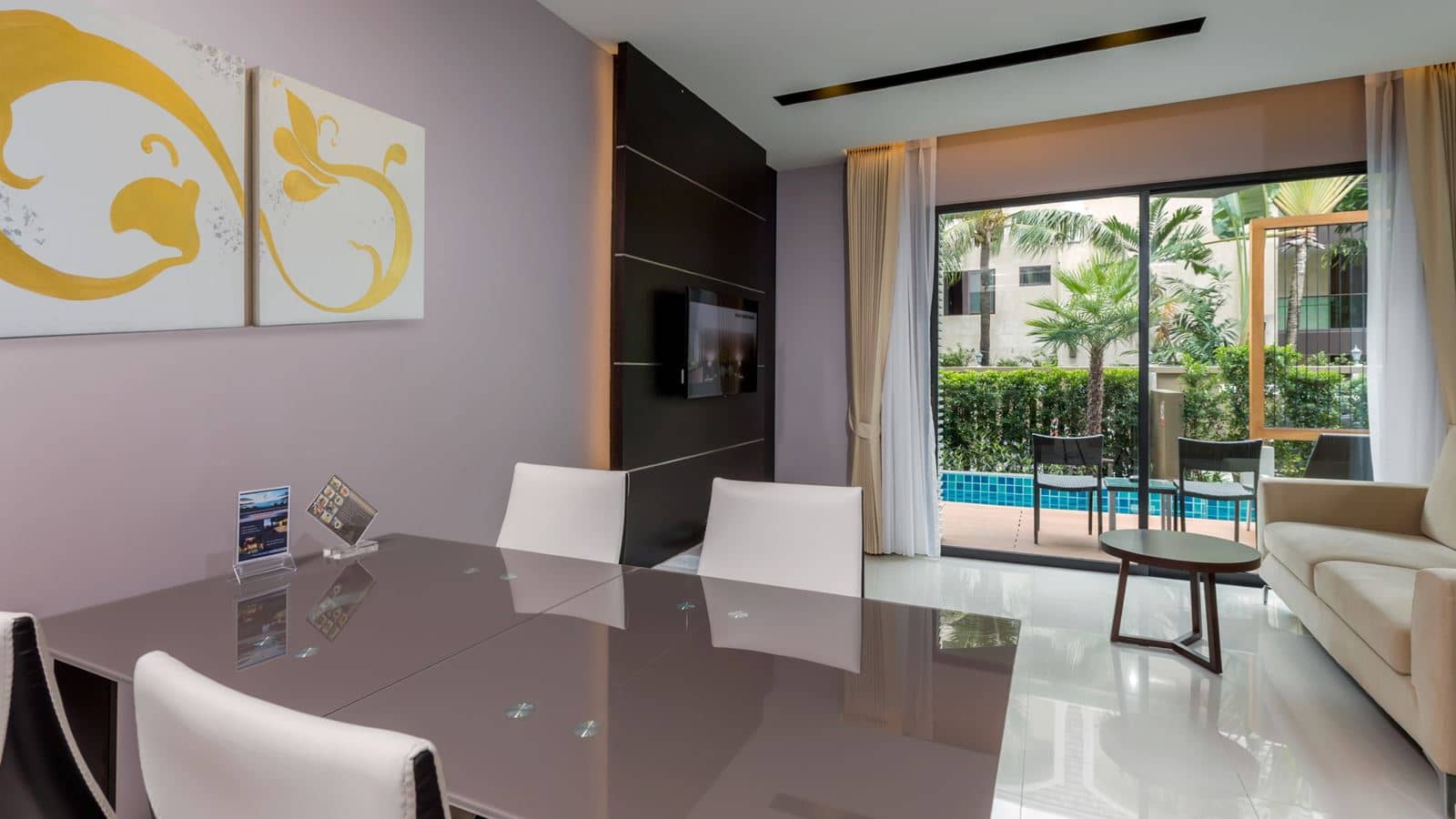 rooms-junior-suite-pool-access