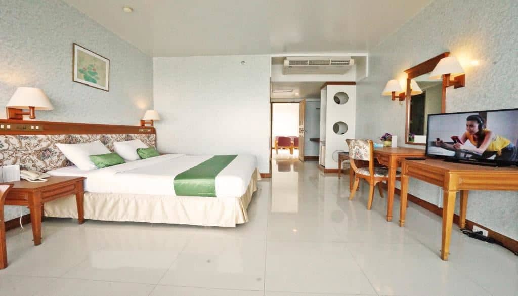 rooms-mini-suite-tower-wing