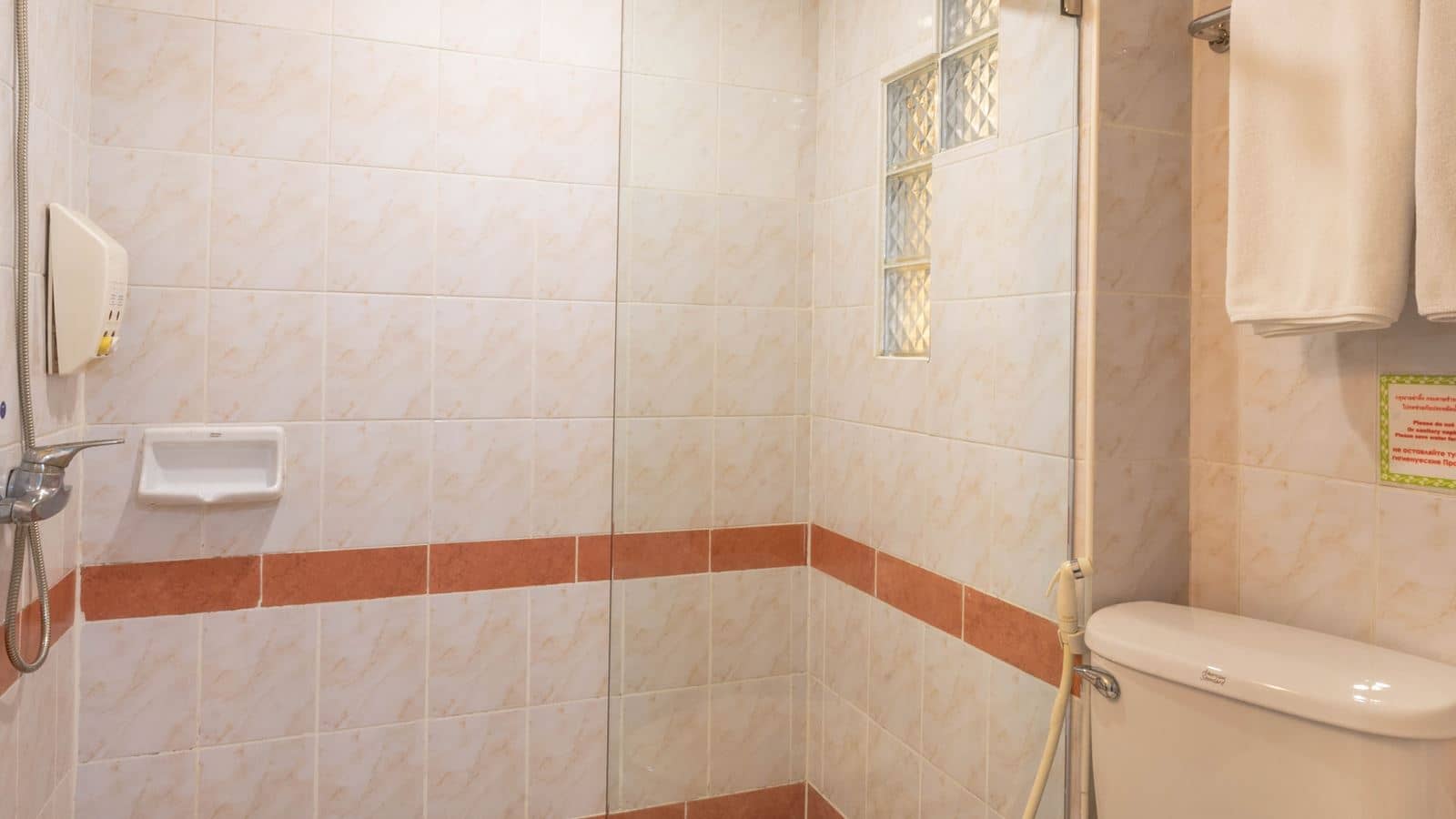 rooms-deluxe-studio