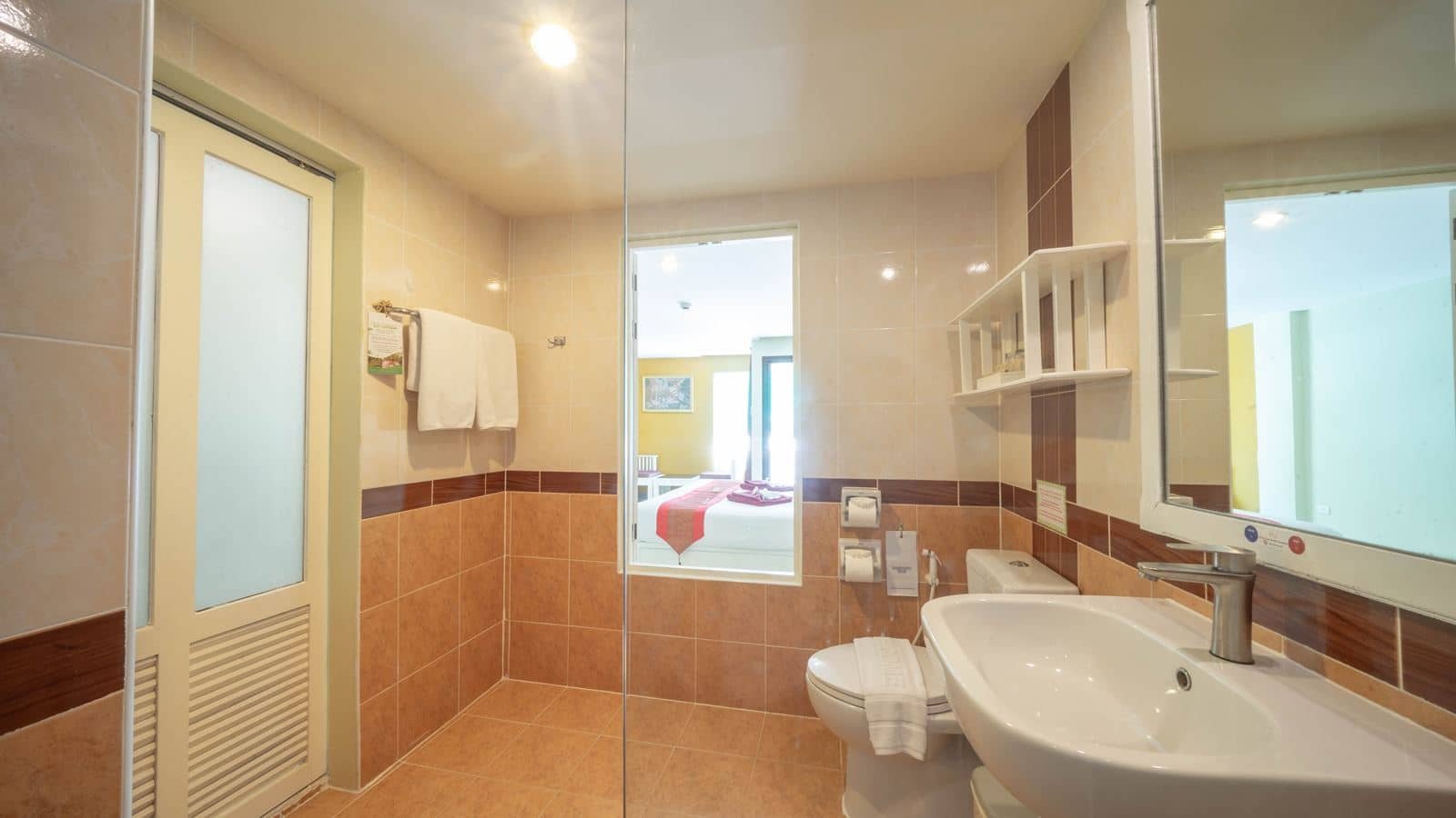 rooms-studio-room