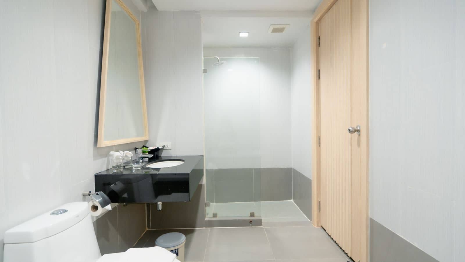 rooms-deluxe-pool-access