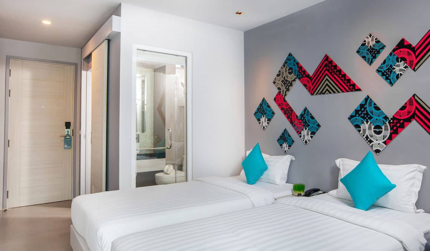 rooms-superior-room