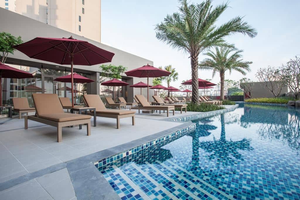 pools-outdoor-pool