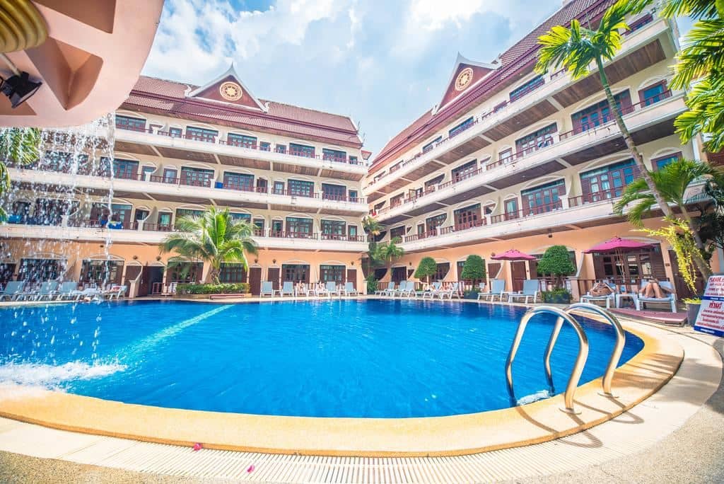 pools-outdoor-pool