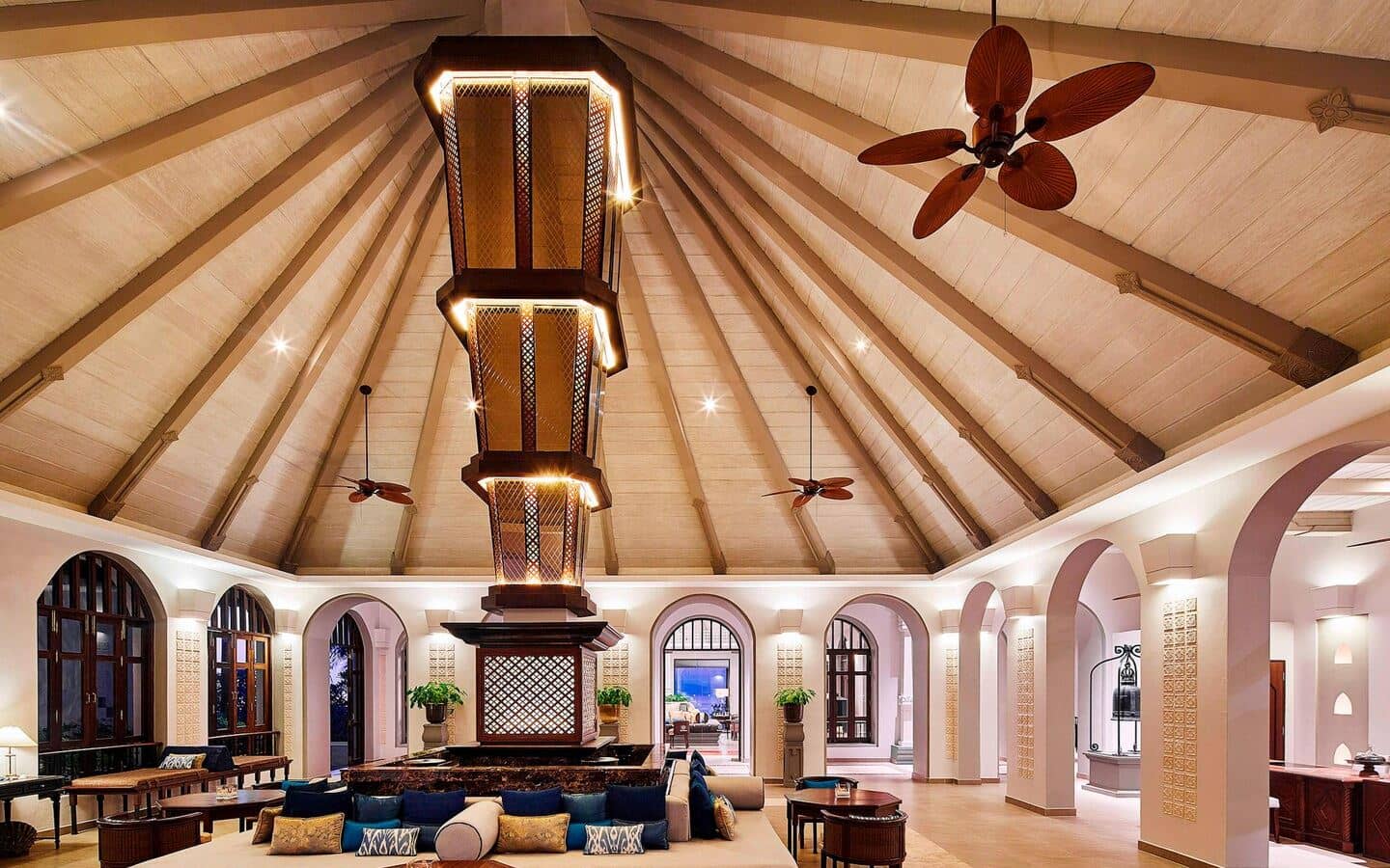 bars-lobby-lounge