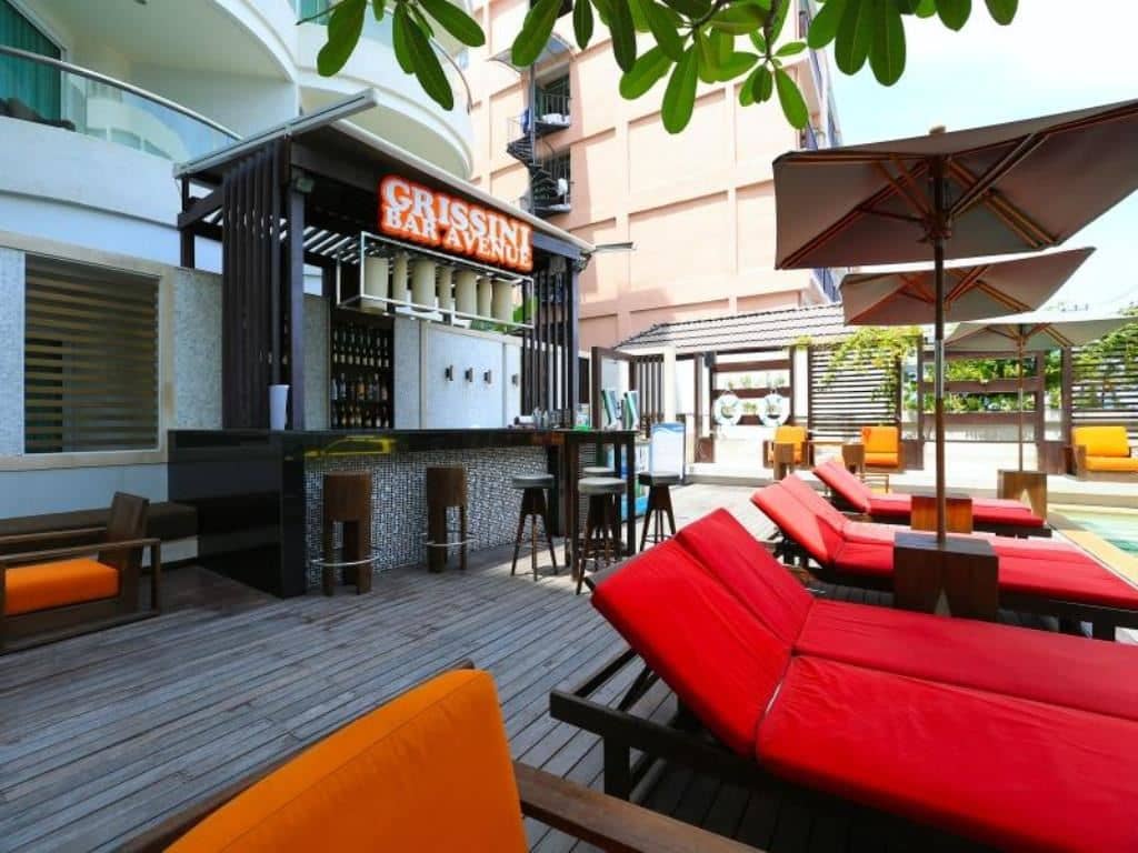 bars-beach-bar