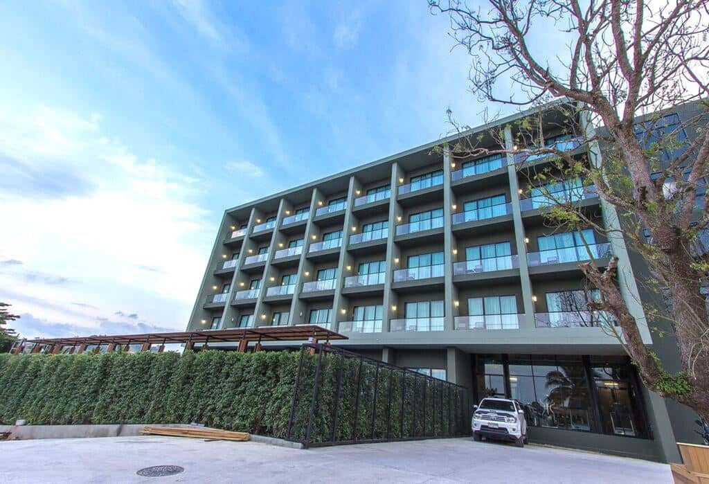 general-main-building