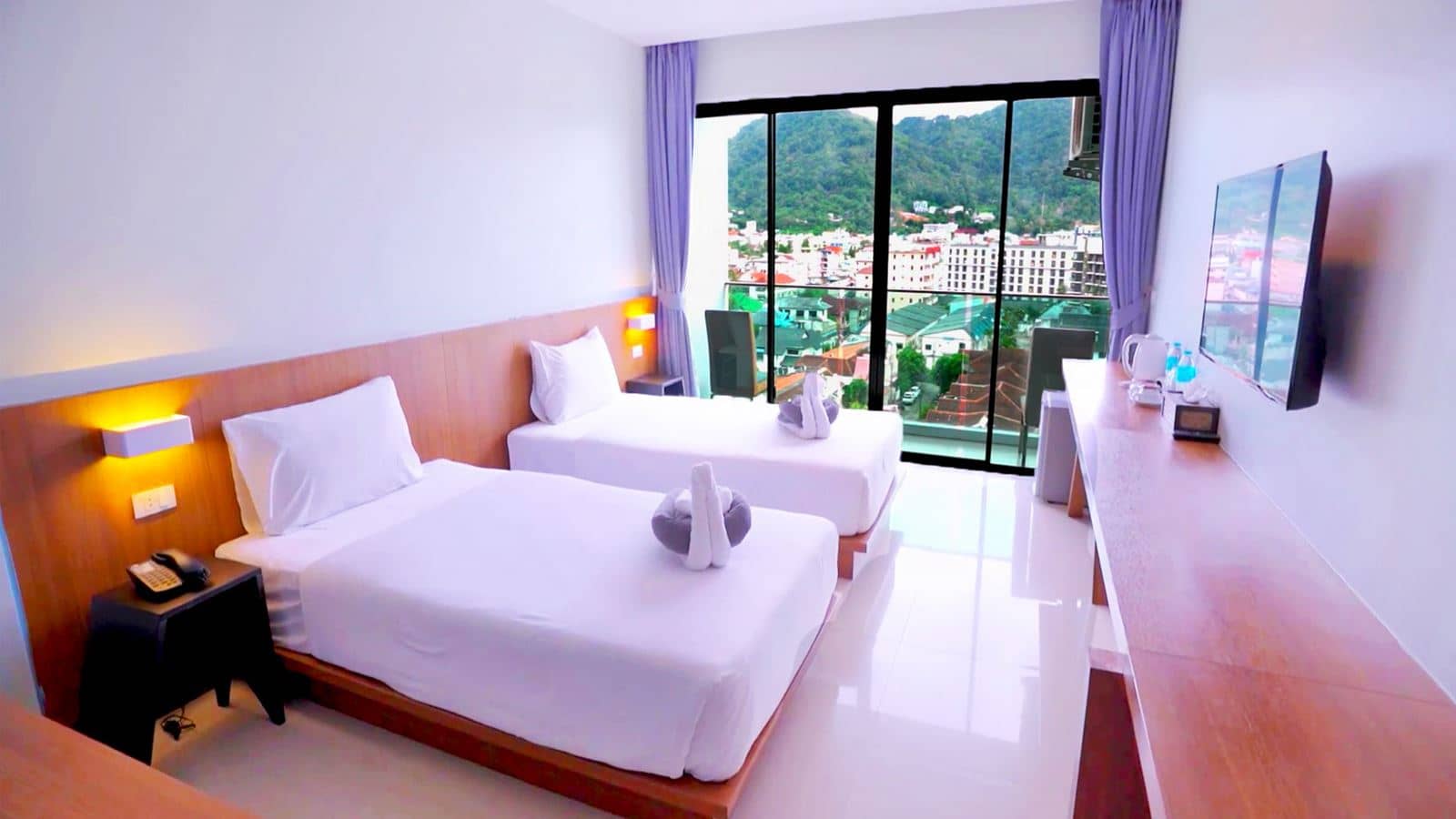 rooms-superior-room